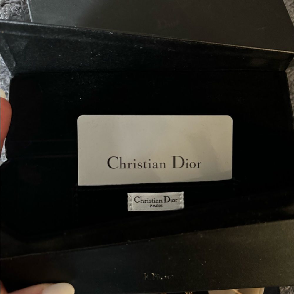 Christian Dior Sunglasses - Picture 4 of 5